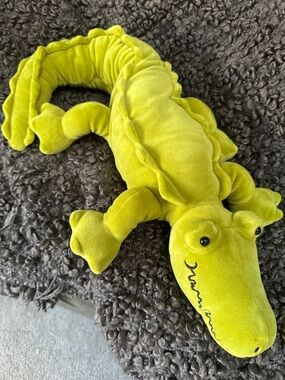 Jellycat | Large Zig Zag Croc | HTF | NWT| Rare & Retired | Pristine Condition